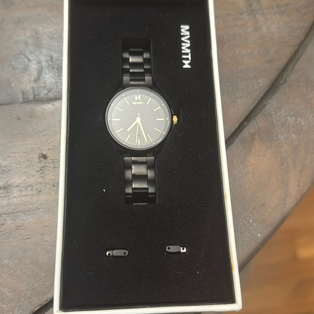 Black MVMT Coronada men’s watch